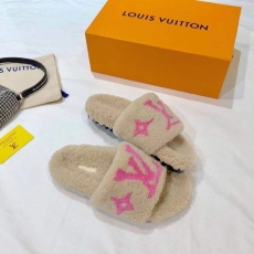 Louis Vuitton Slippers